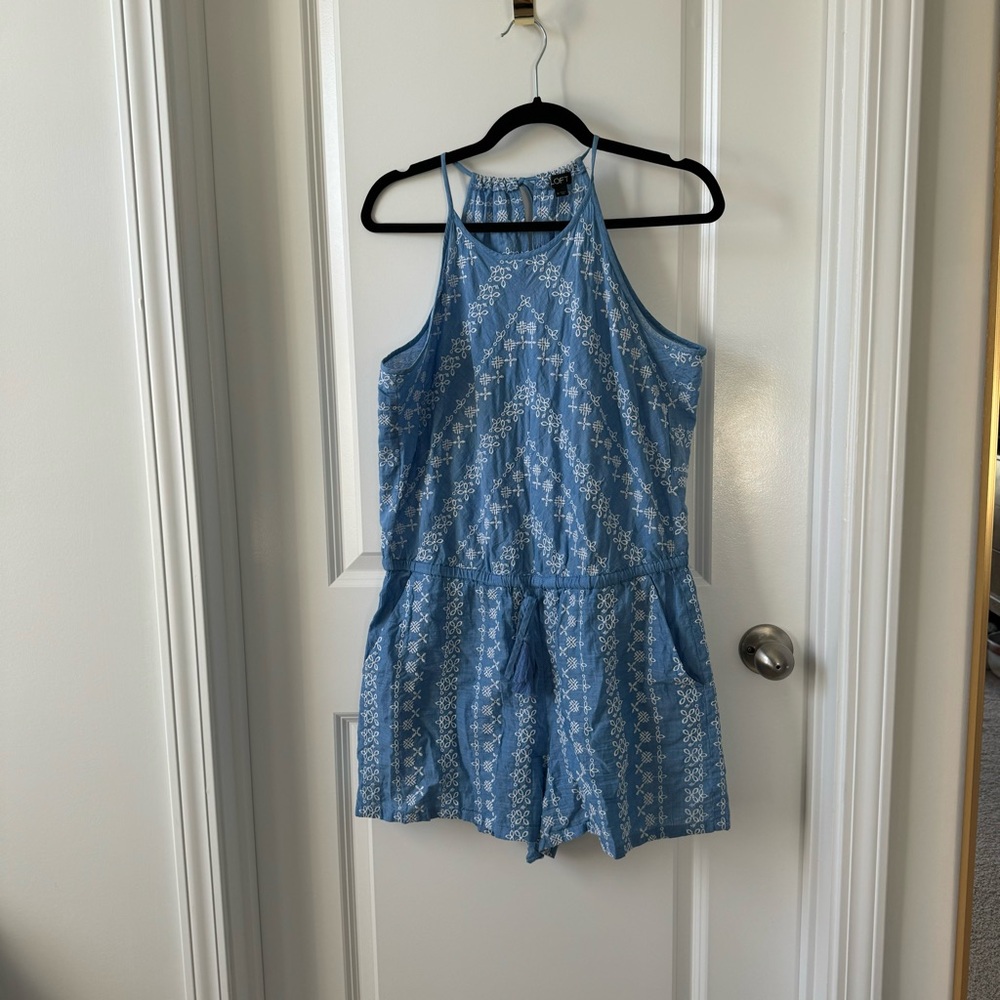 Loft Halter Romper - Picture 2 of 5
